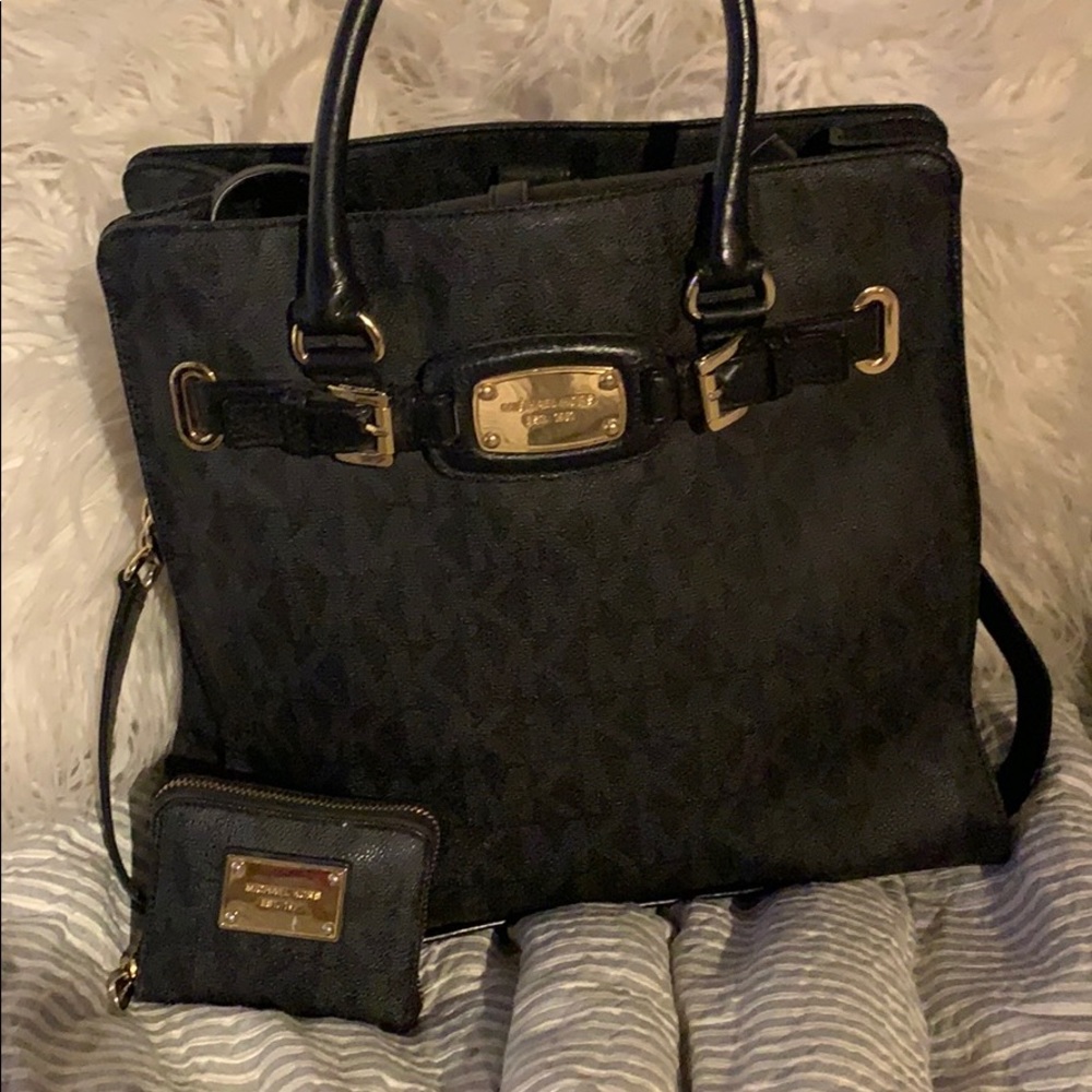 Michael kors purse without wallet